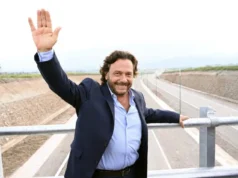 El Gobierno autorizó fuertes aumentos en las boletas de agua y luz